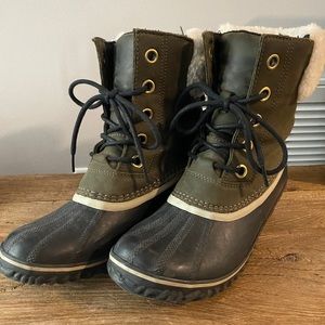 sorel duck boots